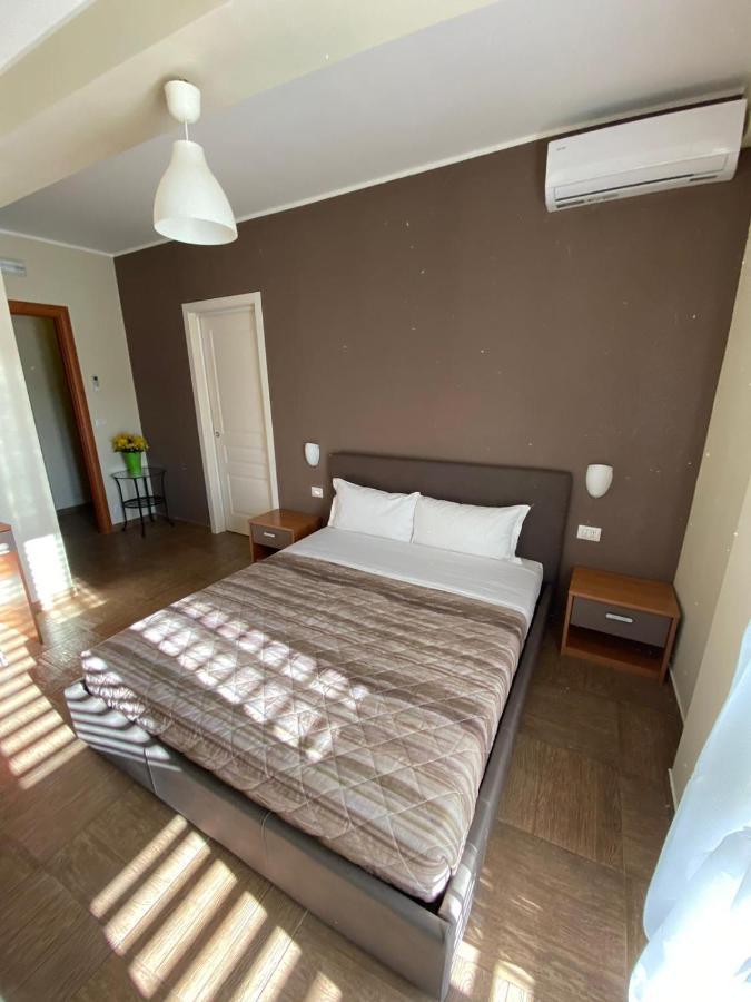 Nick & Santo'S Holiday Homes B&B Giardini-Naxos Kültér fotó